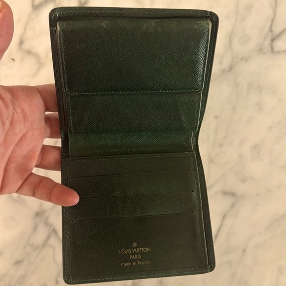 Preloved Vintage Dark Green Louie Vuitton Men's  Wallet - Picture 6 of 10